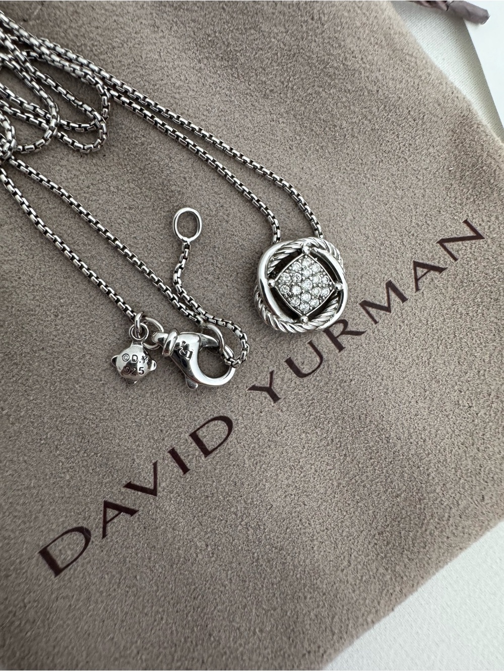 David Yurman Sterling Silver Infinity Pavé Circle Pendant Necklace - Silver